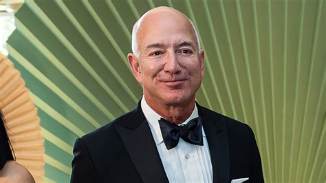 Jeff Bezos Earns So Much He Could Buy a Rolex Every Second 